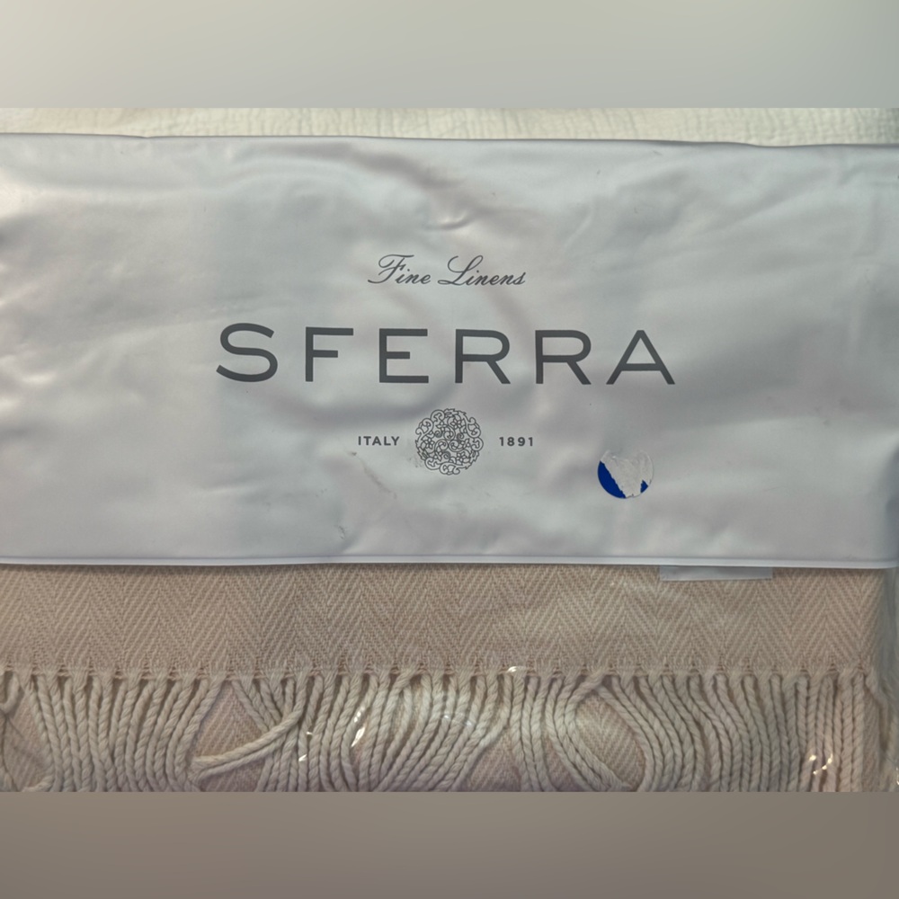 SFERRA Cream Cotton Textile 51 x 71 Luxury Throw